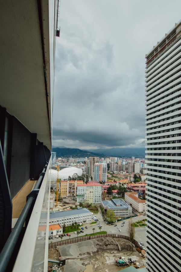 V. Orbi City Lägenhet Batumi Exteriör bild